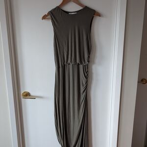 Chic Olive Green Sleeveless Dress